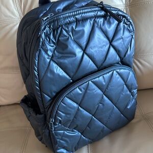 New Vera Bradley Ultralight Essential Quilted Backpack Navy Peacoat $165